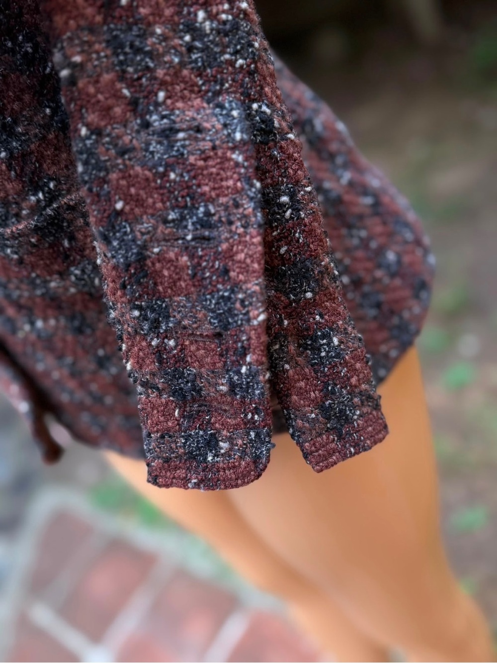 AUTHENTIC Chanel vintage Women's Tweed Button-Up Jacket in Burgundy Plaid - Picture 5 of 11